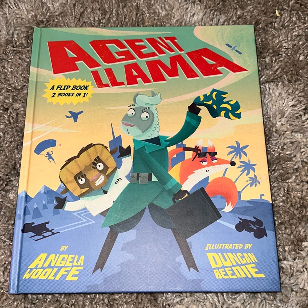Agent Llama 2 Books in 1 NWOT